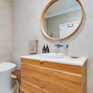 saunders-ave-bathroom-gallery-04